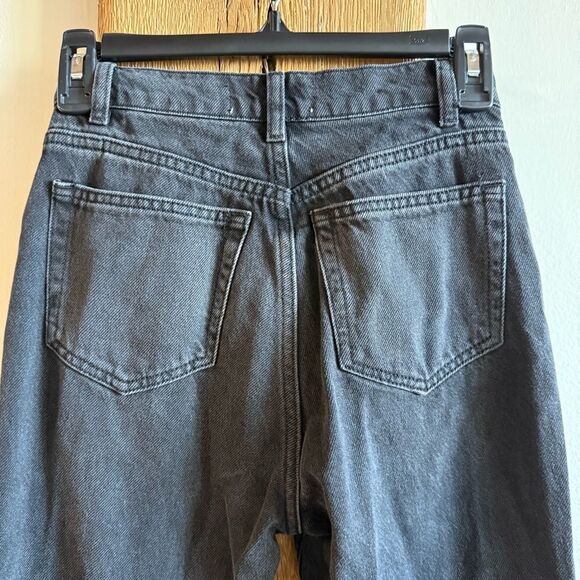NWT Reformation Cynthia Button Fly Straight Jeans 23 Ventura Wash - Picture 7 of 10